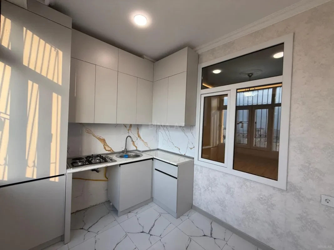 Satılır 2 otaqlı mənzil 65 m²