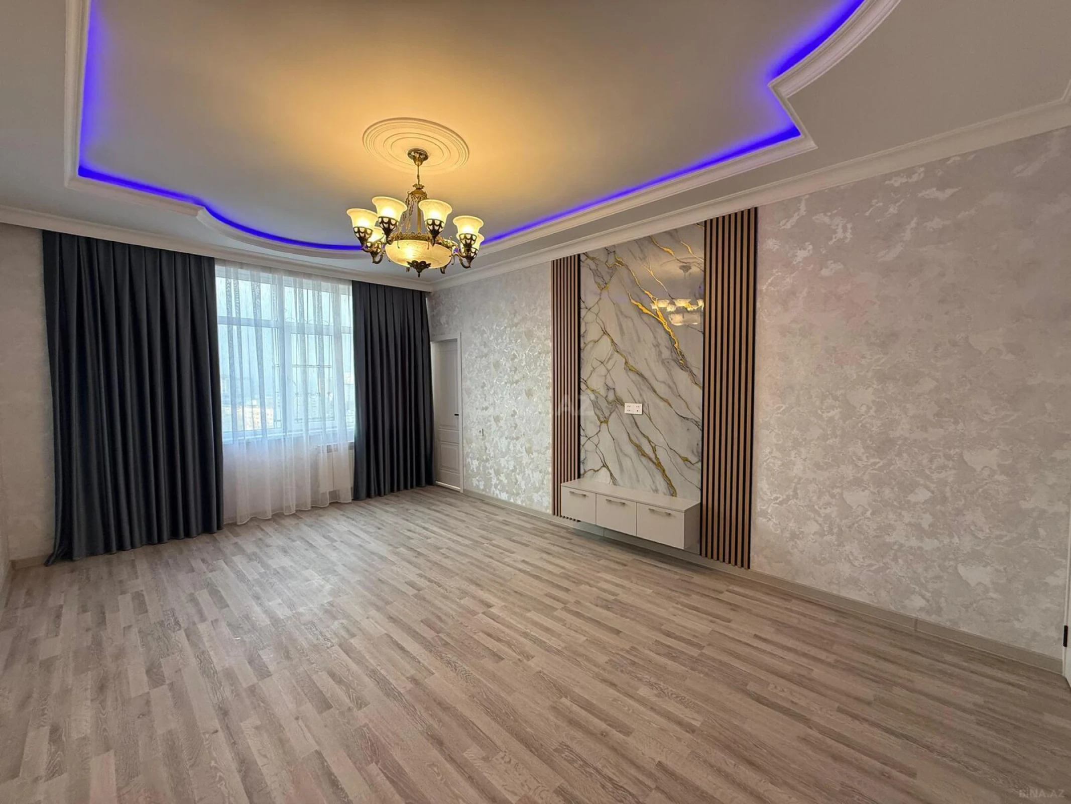 Satılır 2 otaqlı mənzil 65 m²