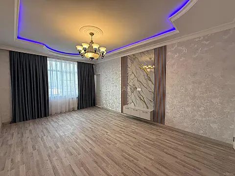 Satılır 2 otaqlı mənzil 65 m²