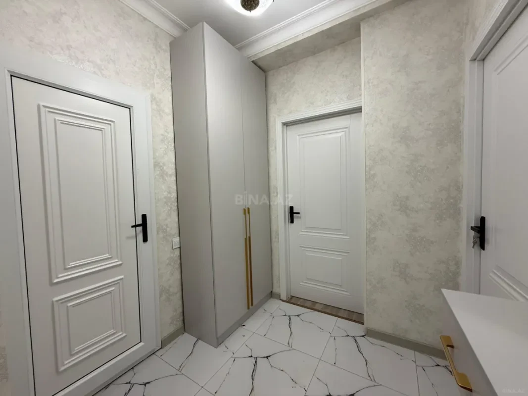 Satılır 2 otaqlı mənzil 65 m²