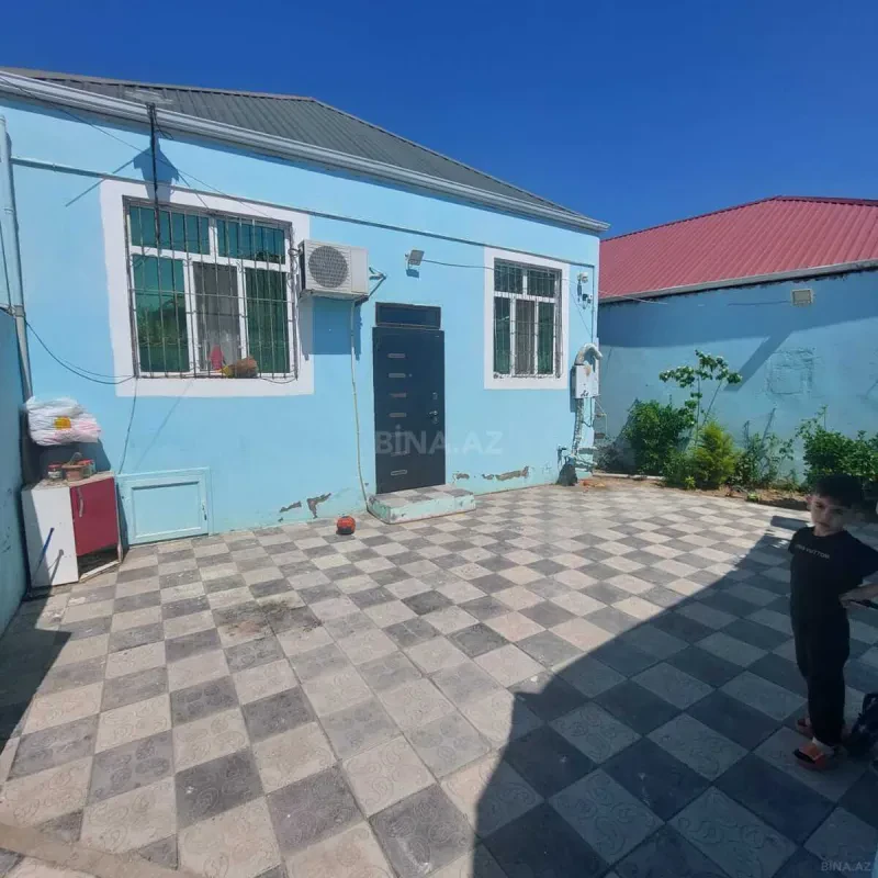 Satılır 3 otaqlı həyət evi 100 m²