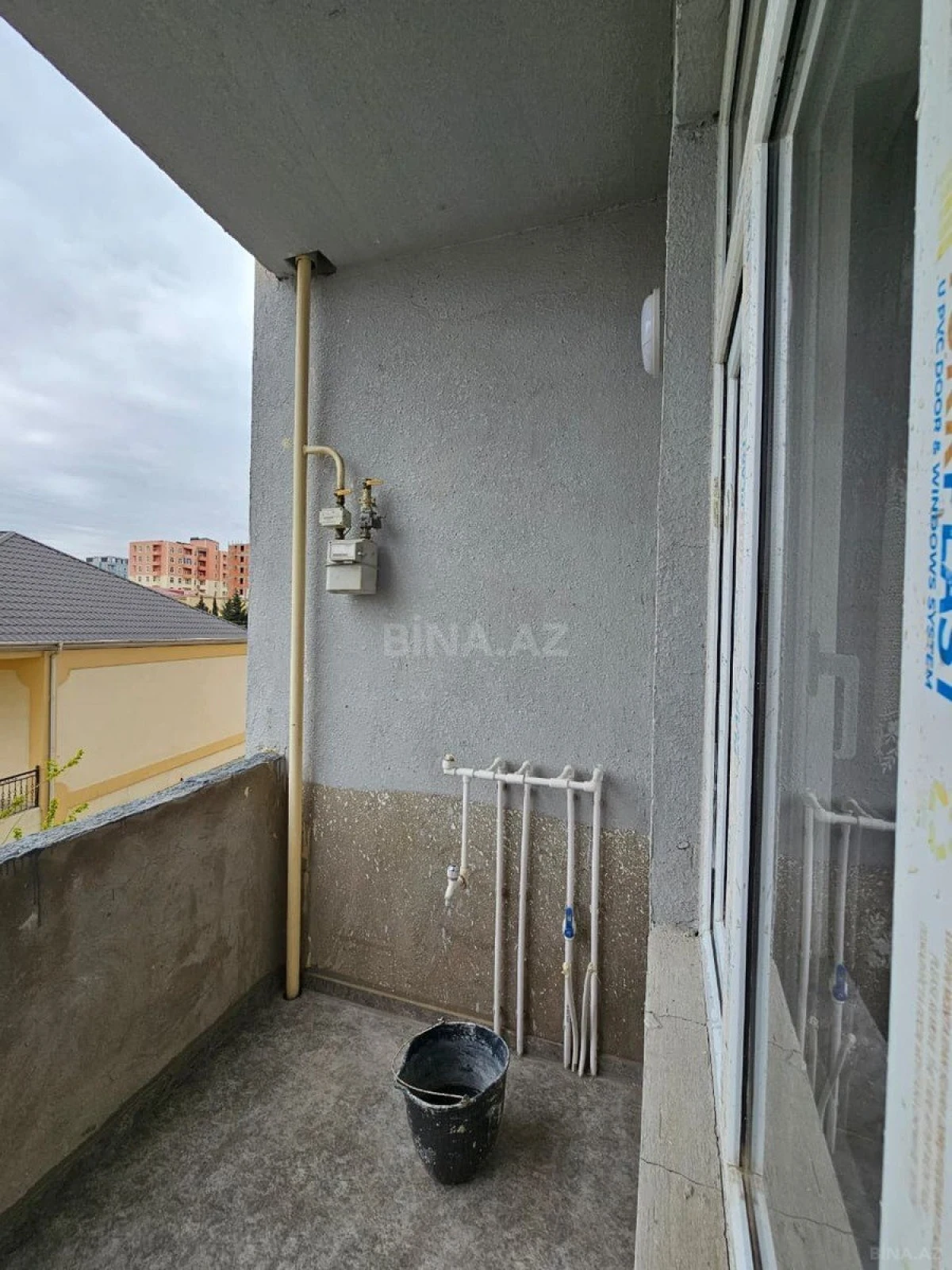 Satılır 2 otaqlı mənzil 58 m²