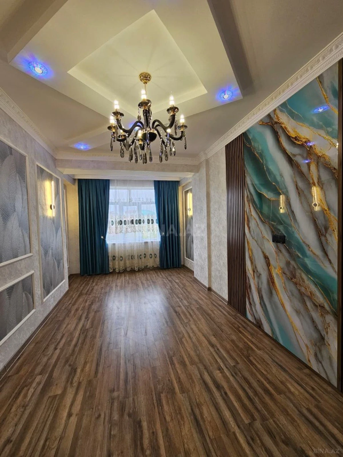 Satılır 2 otaqlı mənzil 58 m²