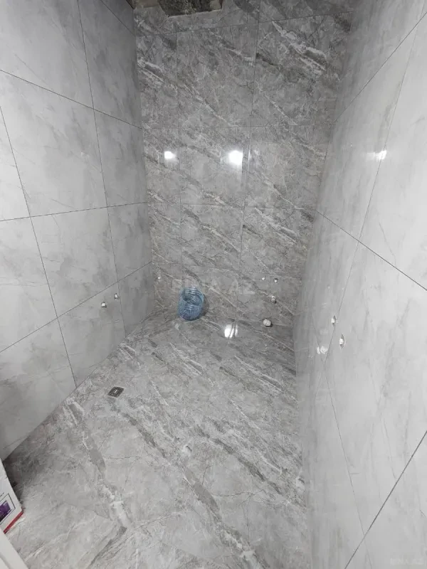 Satılır 2 otaqlı mənzil 58 m²