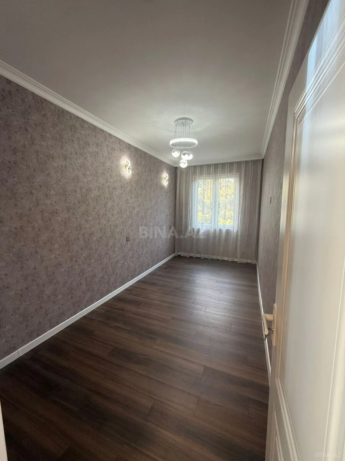 Satılır 3 otaqlı mənzil 70 m²