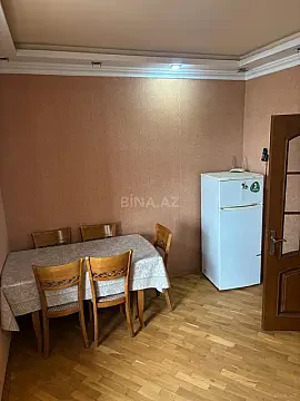 Kirayə verilir 2 otaqlı mənzil 85 m²