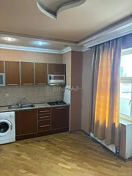 Kirayə verilir 2 otaqlı mənzil 85 m²