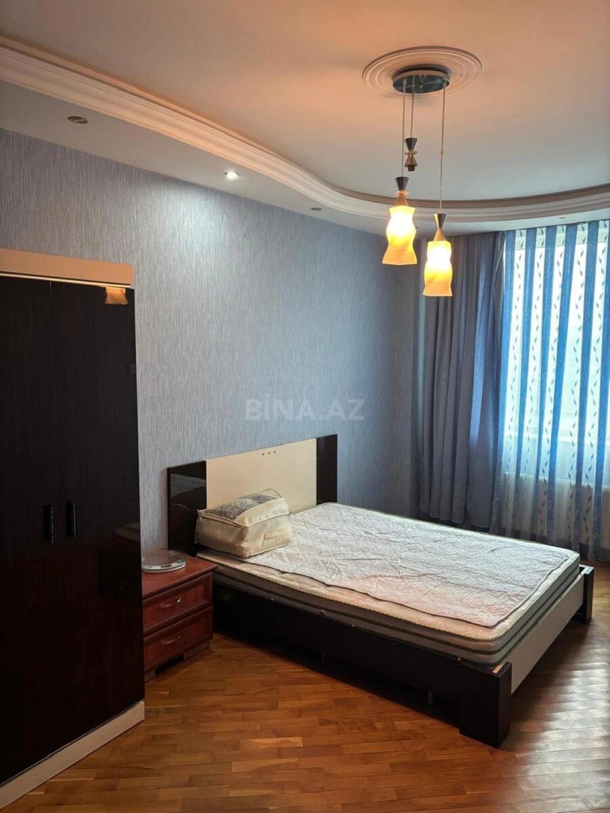 Kirayə verilir 2 otaqlı mənzil 85 m²