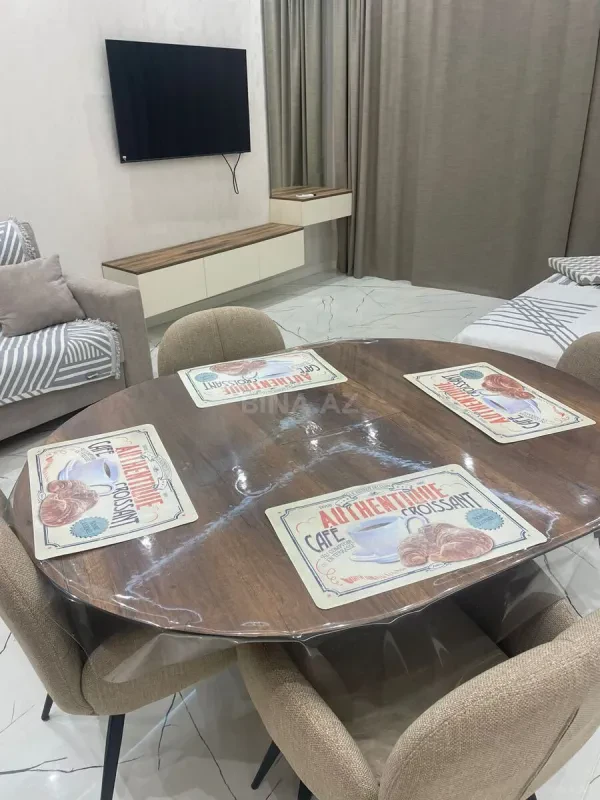 Kirayə verilir 1 otaqlı mənzil 67 m²