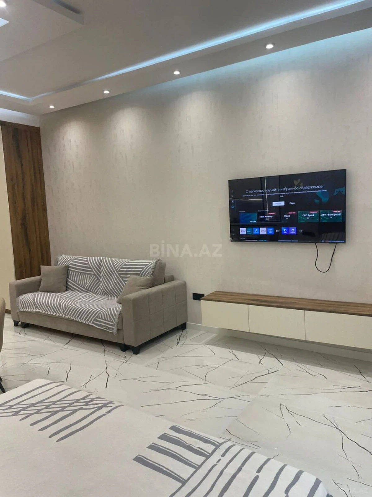 Kirayə verilir 1 otaqlı mənzil 67 m²