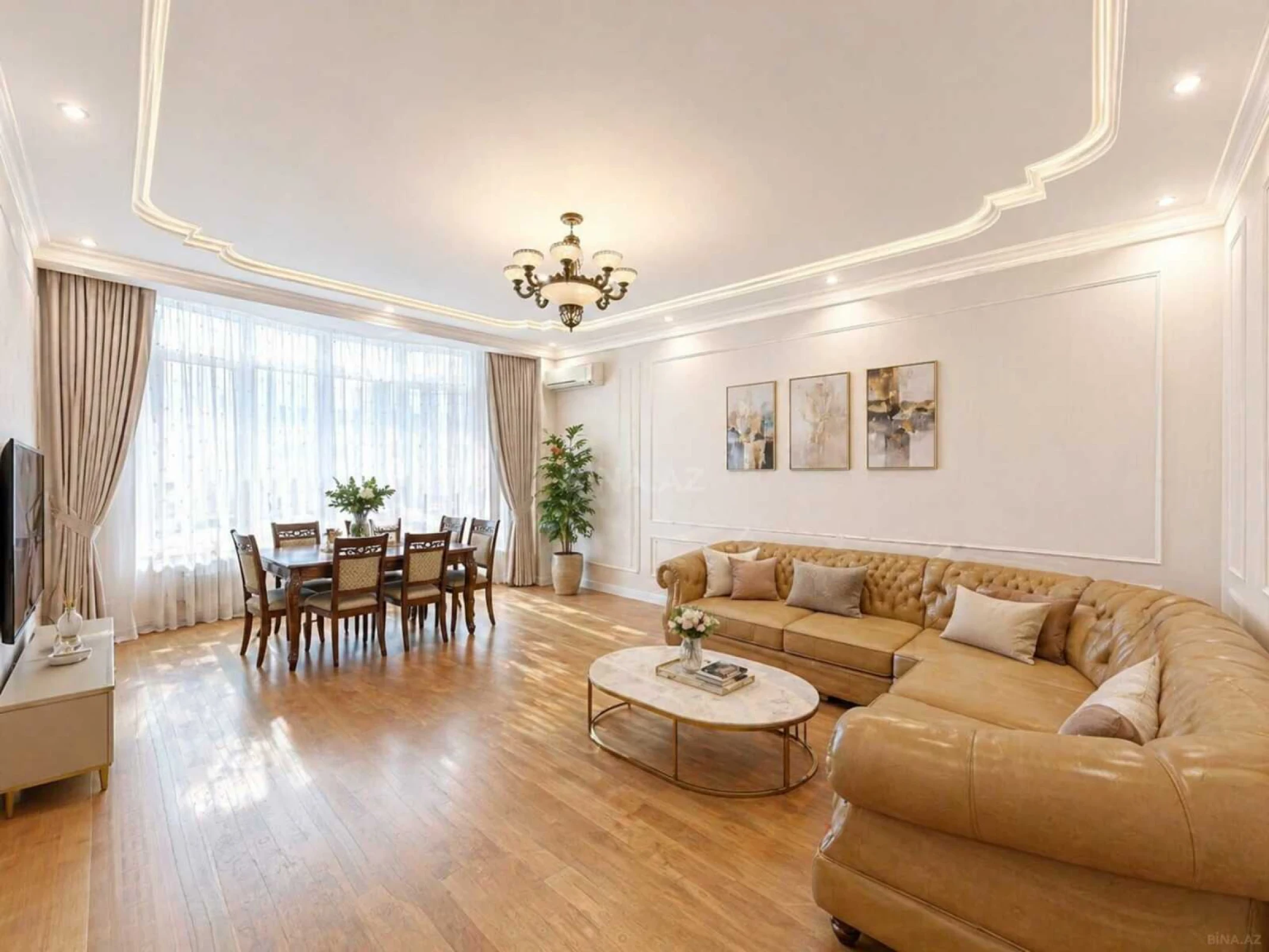 Kirayə verilir 4 otaqlı mənzil 170 m²