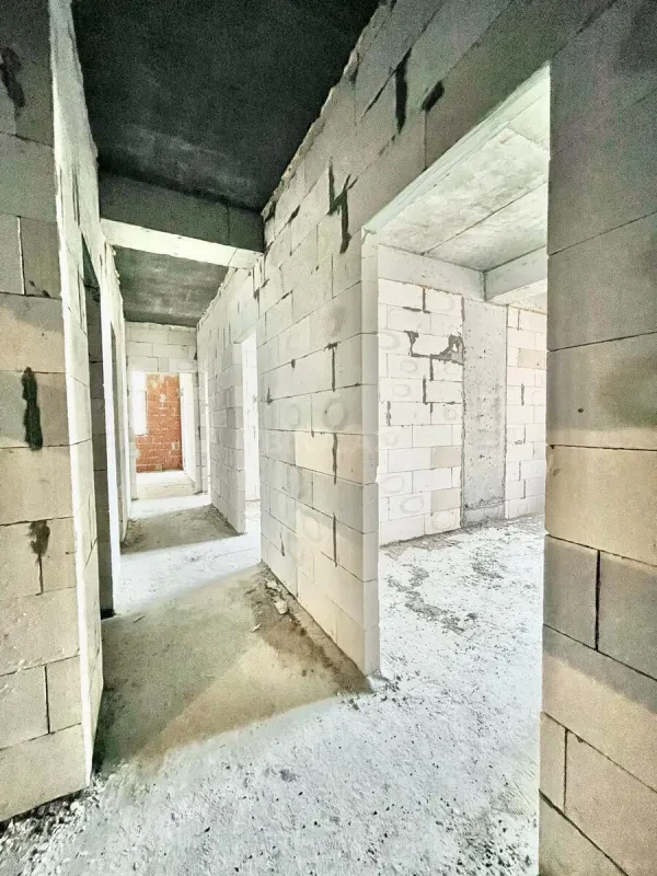 Satılır 3 otaqlı mənzil 127 m²