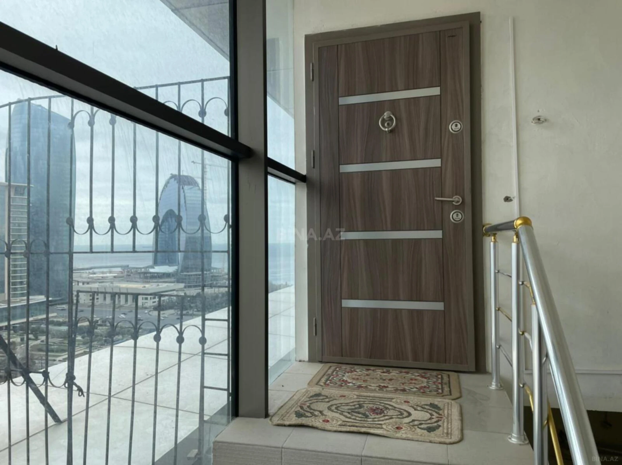 Kirayə verilir 2 otaqlı mənzil 55 m²