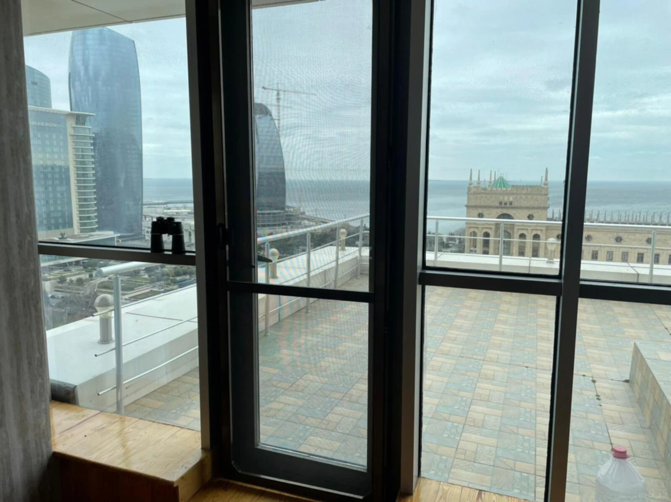 Kirayə verilir 2 otaqlı mənzil 55 m²