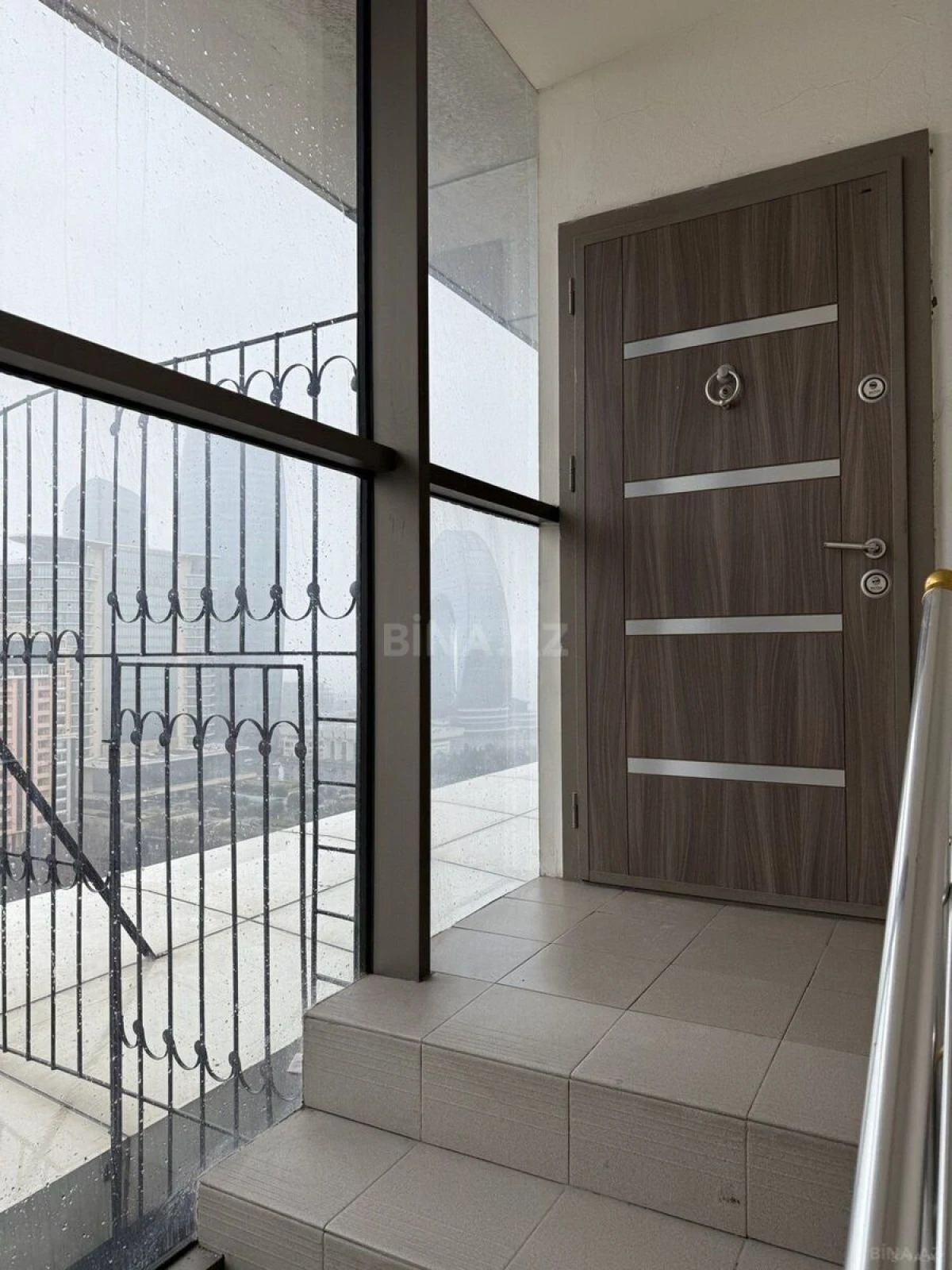 Kirayə verilir 2 otaqlı mənzil 55 m²
