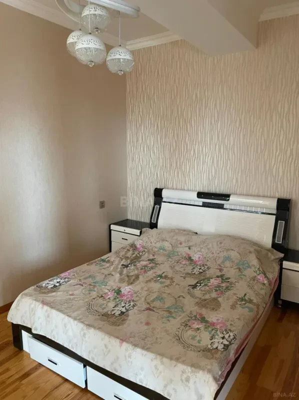 Kirayə verilir 2 otaqlı mənzil 55 m²