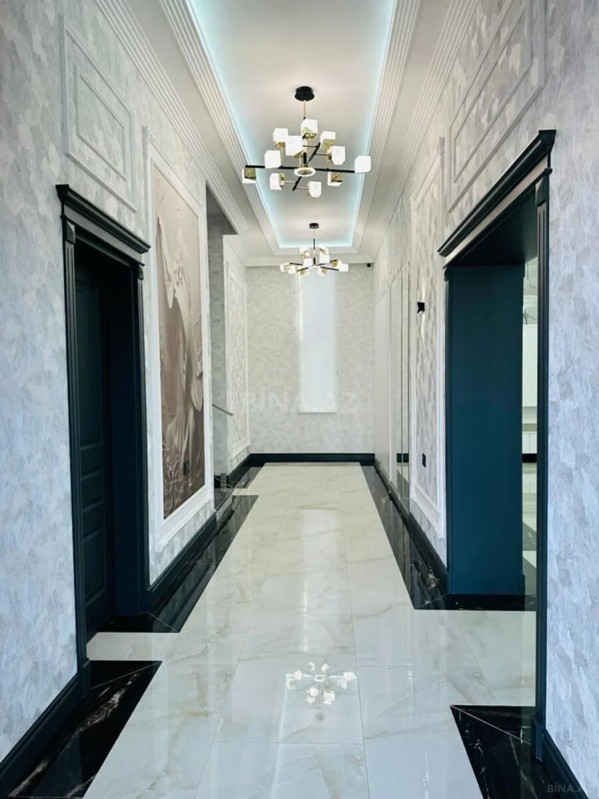 Satılır 6 otaqlı həyət evi 370 m²