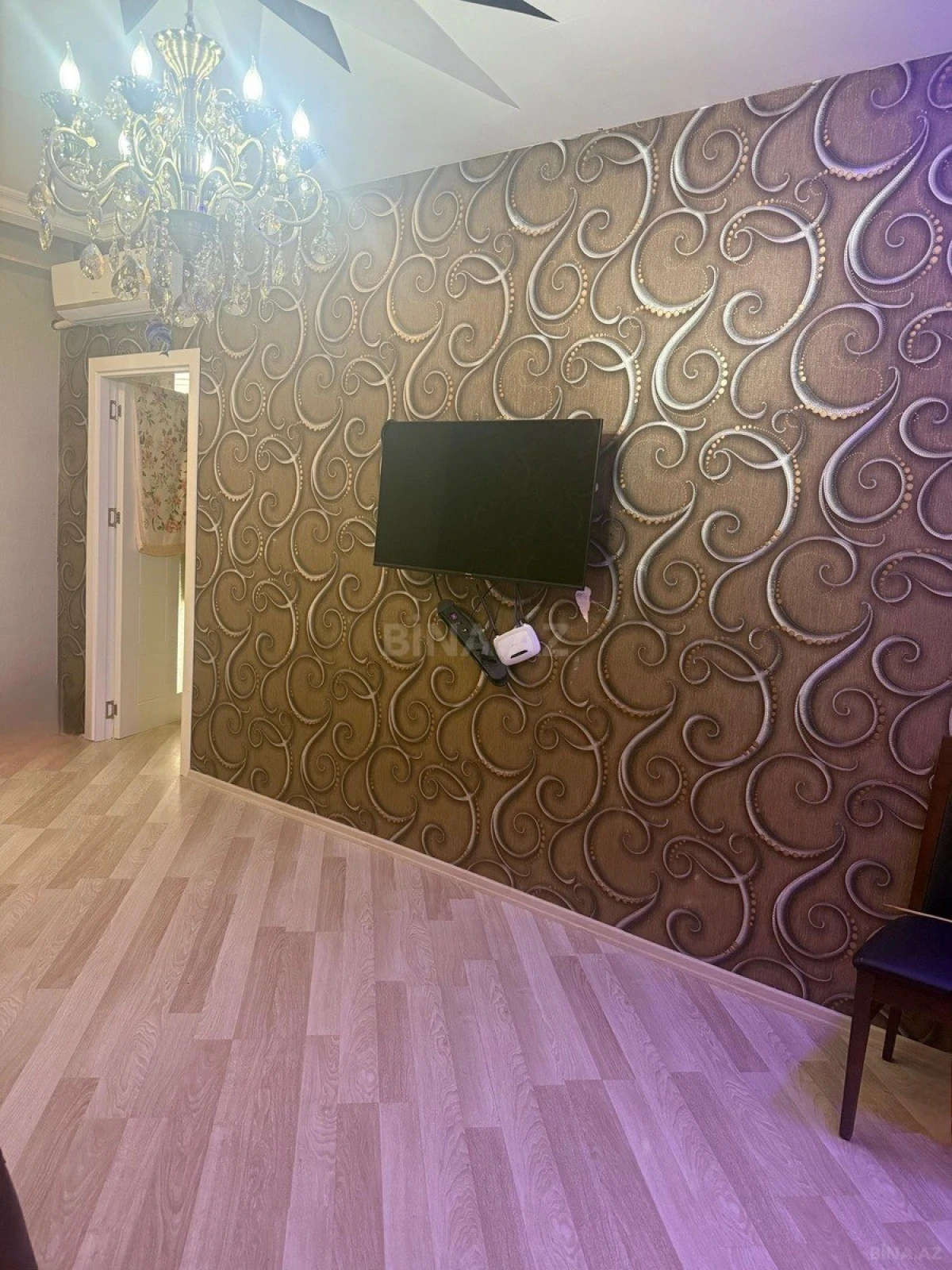 Kirayə verilir 2 otaqlı mənzil 65 m²