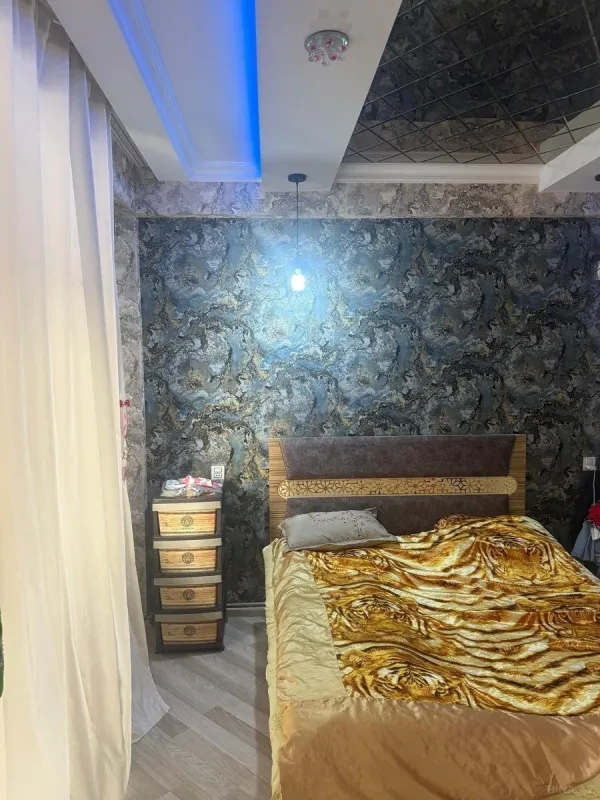 Kirayə verilir 2 otaqlı mənzil 65 m²