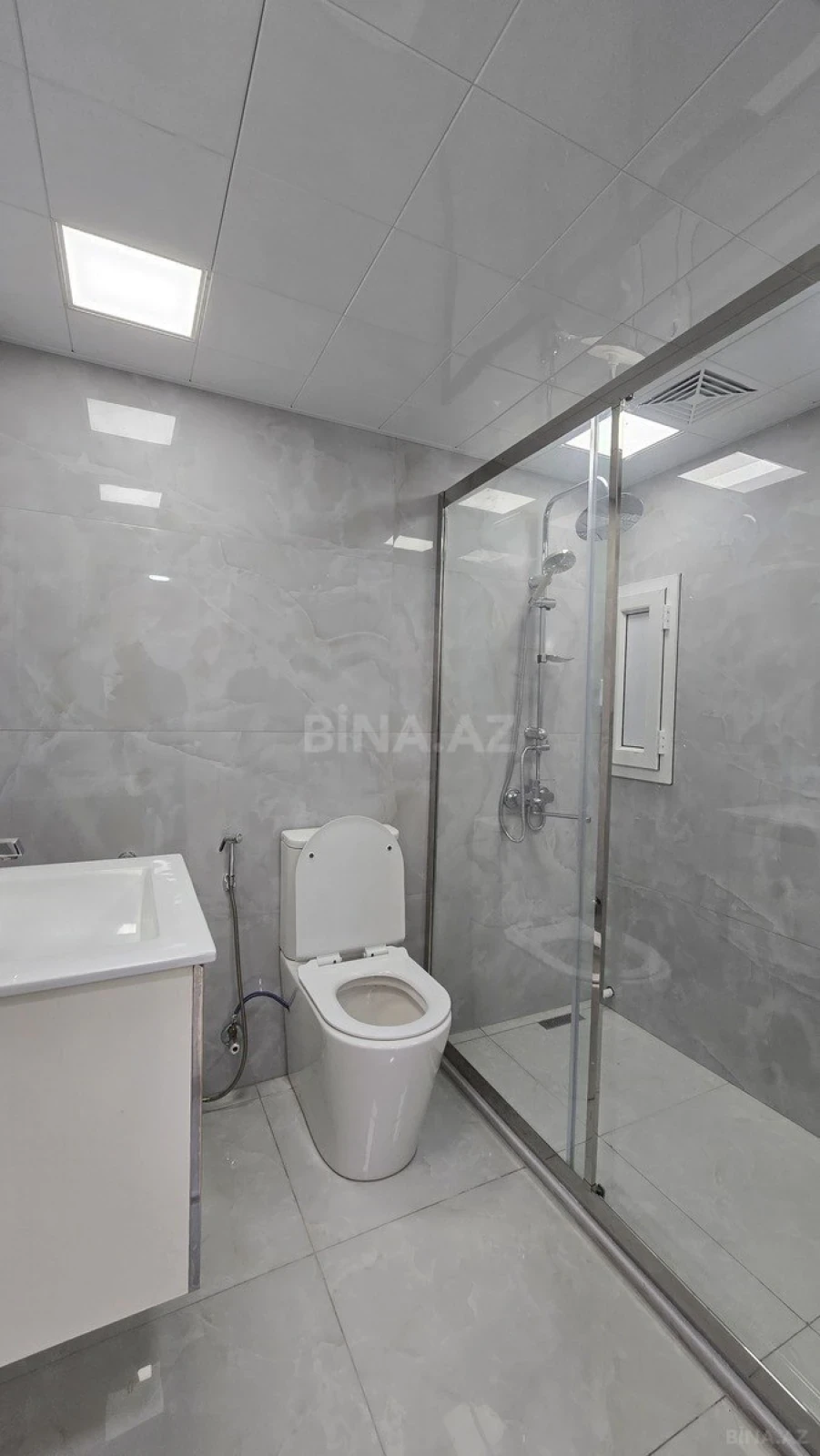 Satılır 3 otaqlı mənzil 70 m²