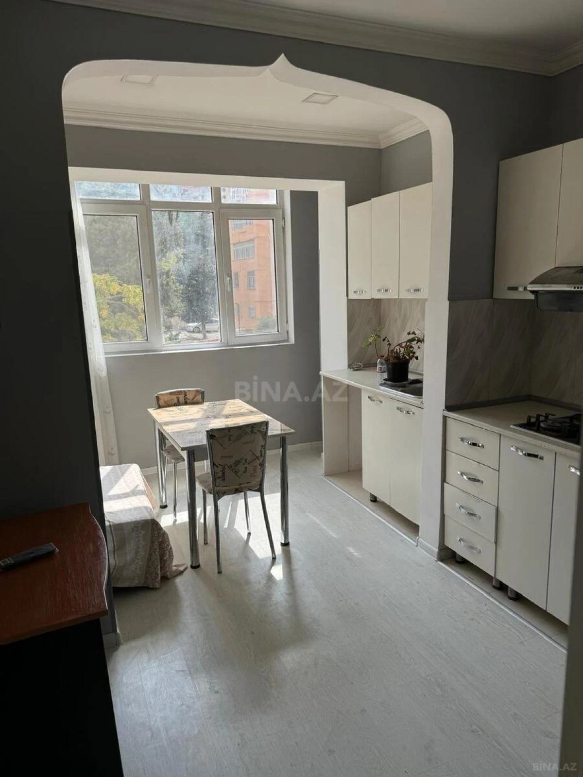Kirayə verilir 2 otaqlı mənzil 60 m²