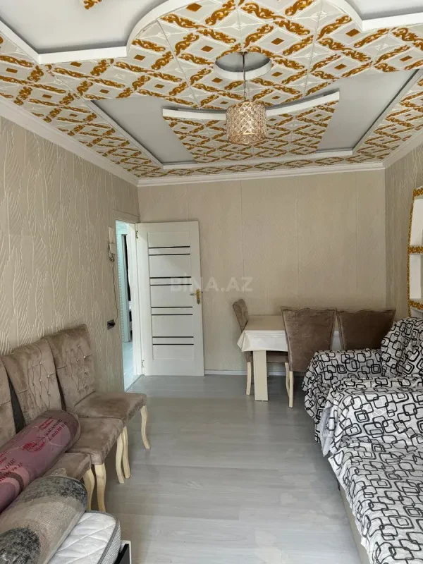 Kirayə verilir 2 otaqlı mənzil 60 m²