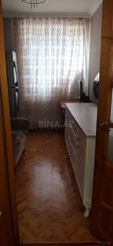 Satılır 4 otaqlı mənzil 90 m²
