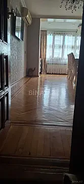 Satılır 4 otaqlı mənzil 90 m²