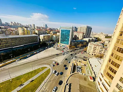 Satılır 4 otaqlı mənzil 90 m² — Bakı, Nizami 4 otaq 90.00 m²