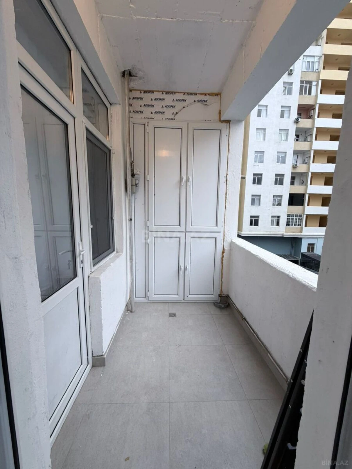 Satılır 2 otaqlı mənzil 54 m²