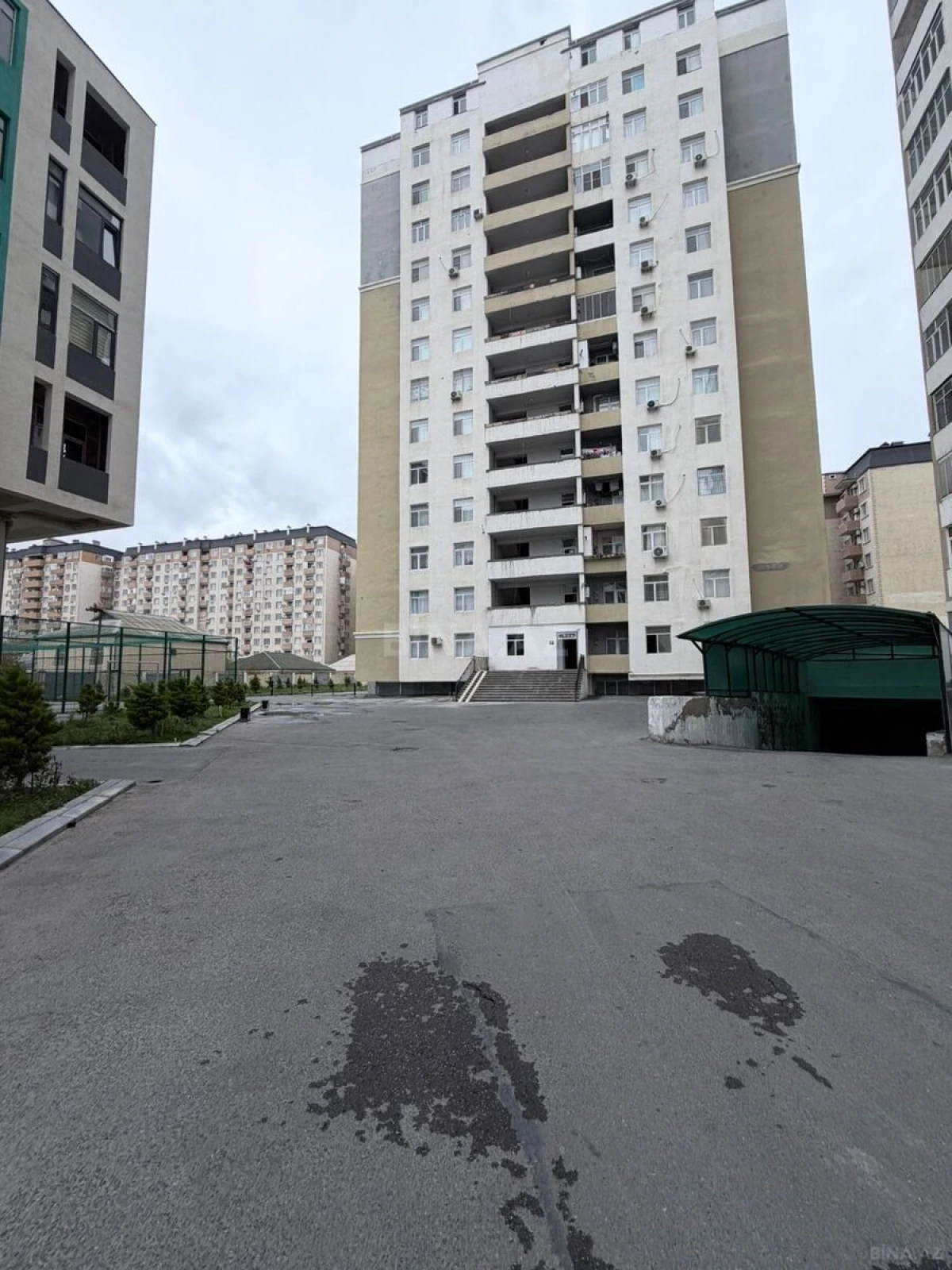 Satılır 2 otaqlı mənzil 54 m²