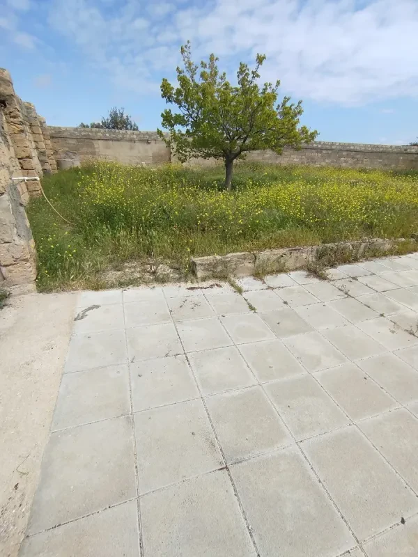 Satılır torpaq sahəsi 8 m²