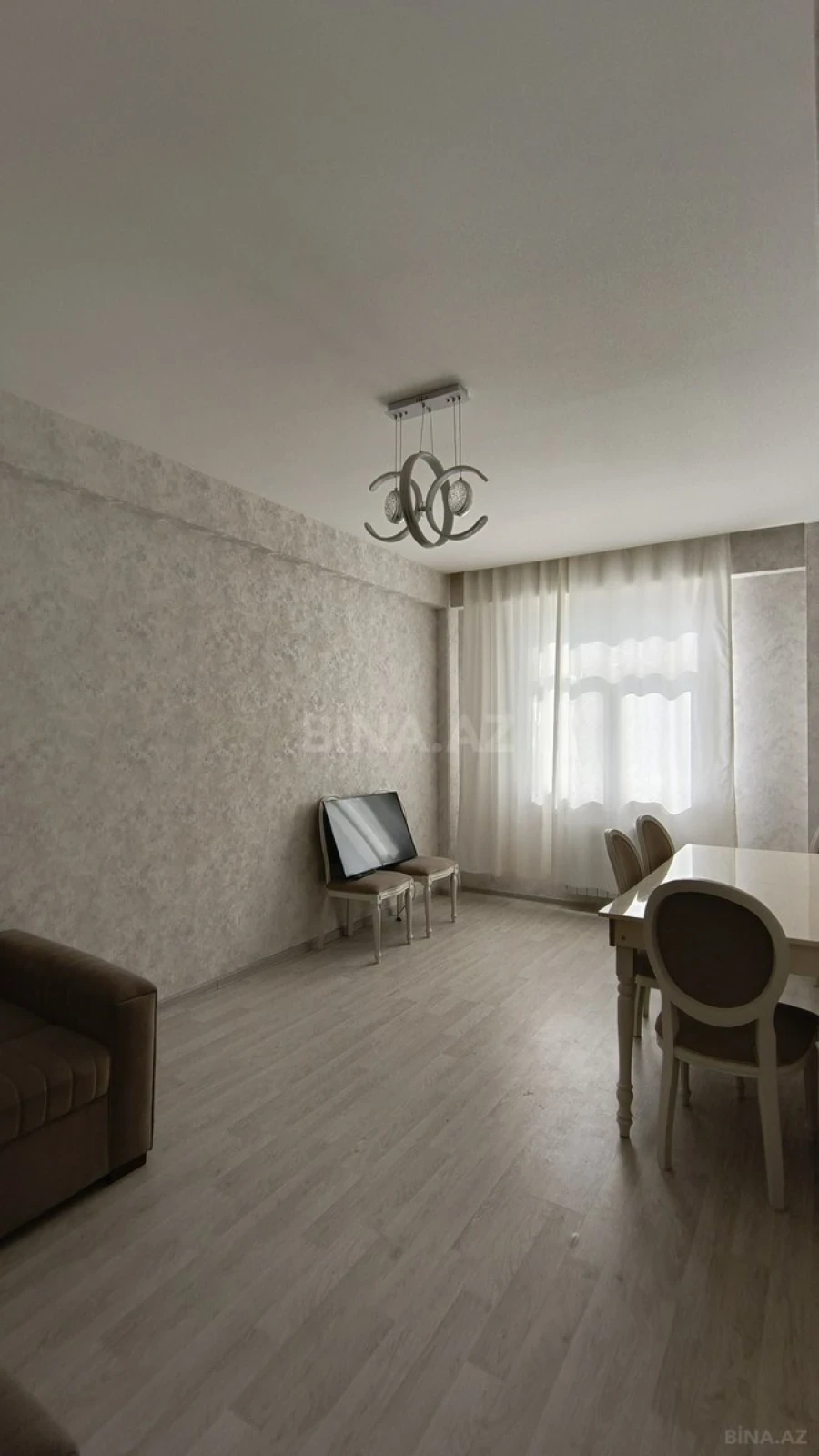 Kirayə verilir 2 otaqlı mənzil 48 m²