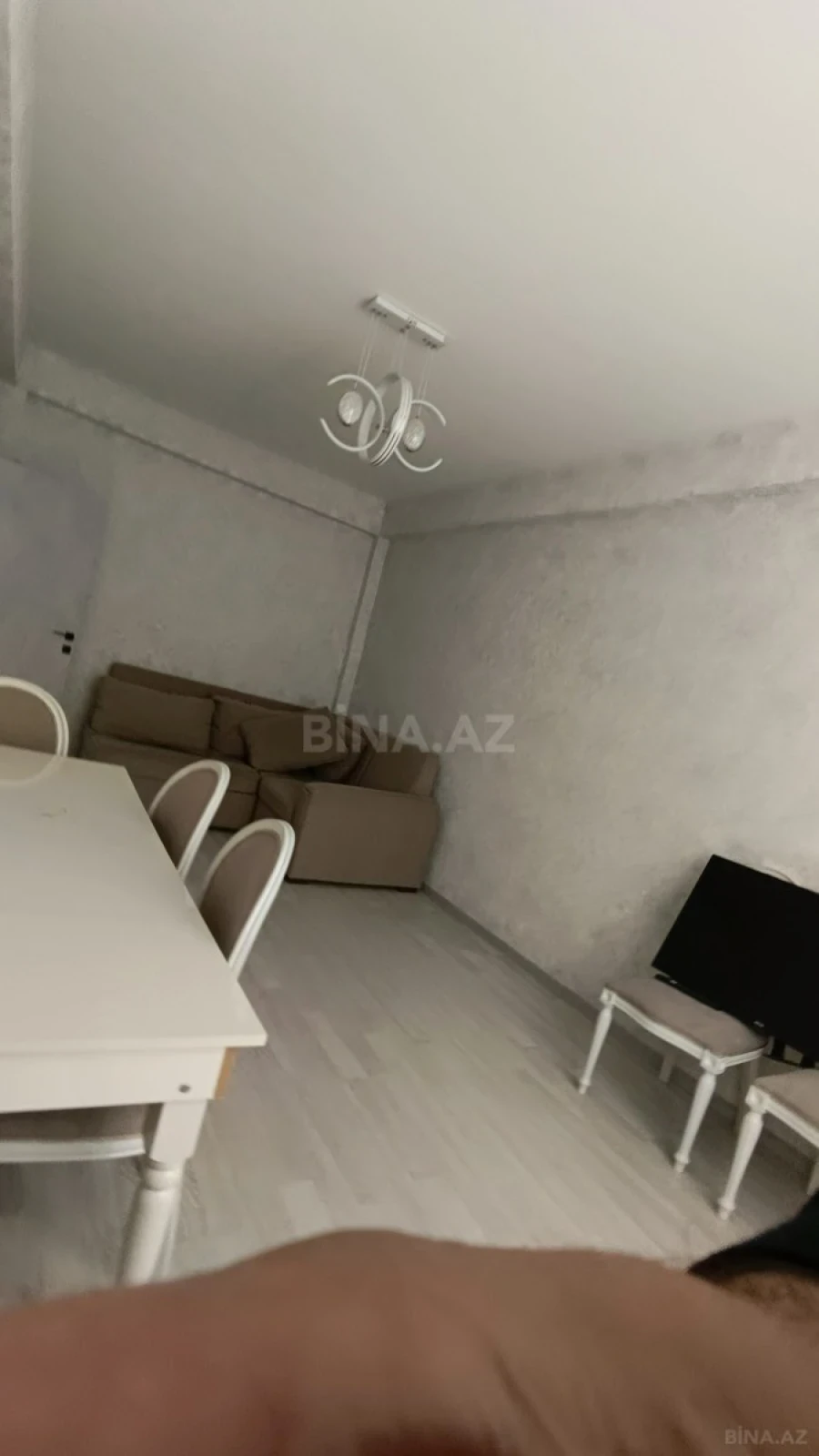 Kirayə verilir 2 otaqlı mənzil 48 m²