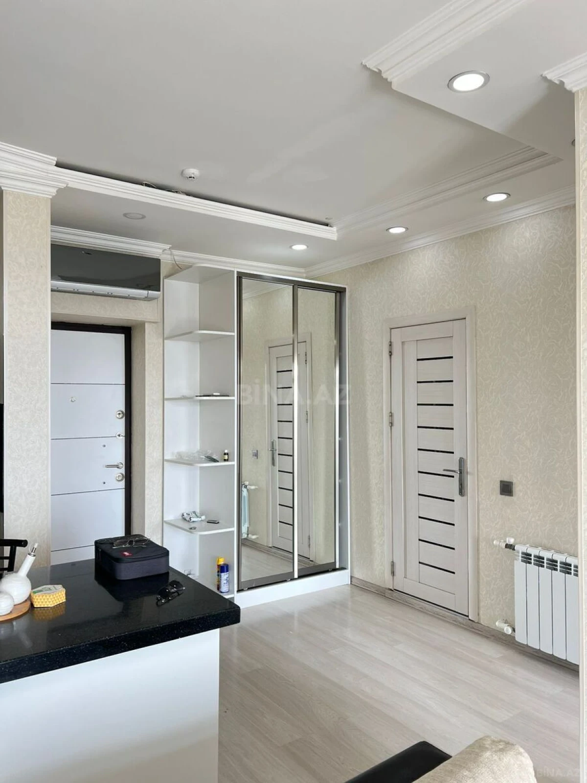 Kirayə verilir 2 otaqlı mənzil 66 m²