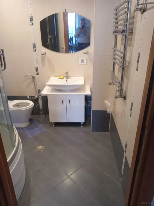 Satılır 2 otaqlı mənzil 74 m²