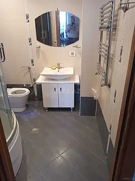 Satılır 2 otaqlı mənzil 74 m²
