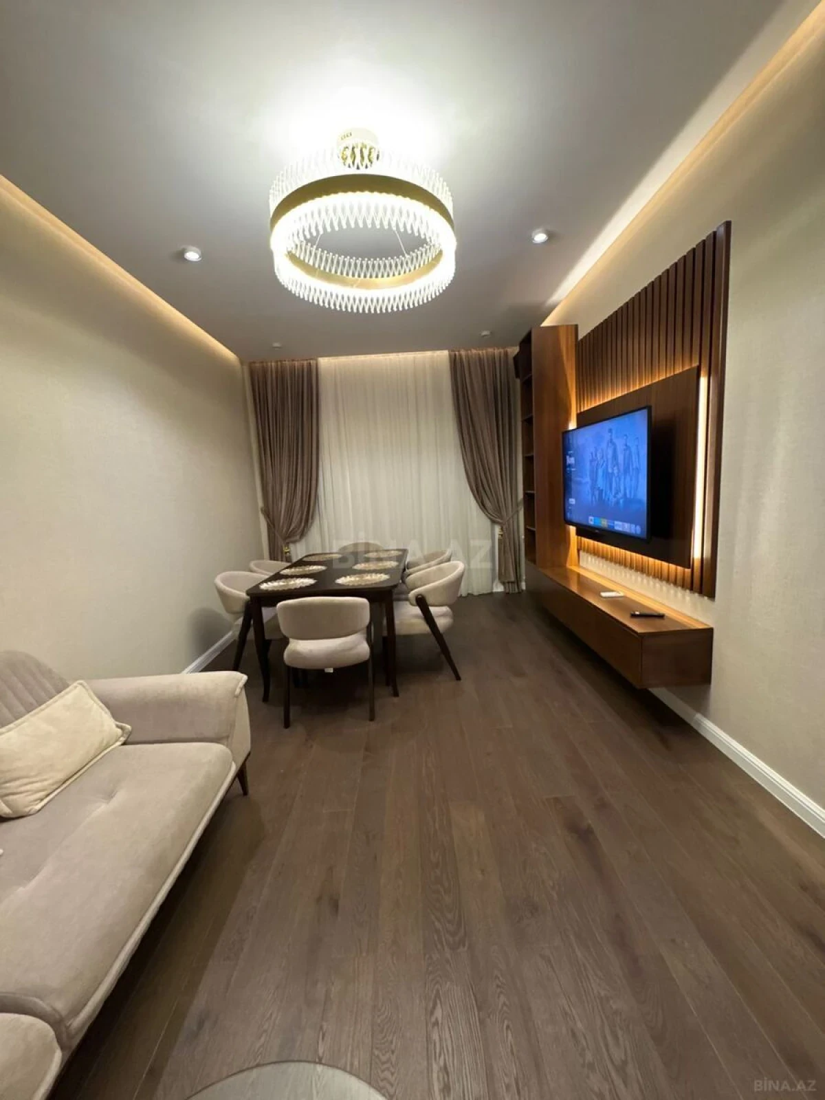 Kirayə verilir 2 otaqlı mənzil 85 m²