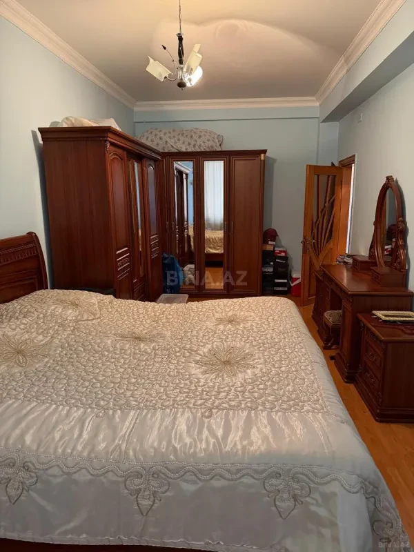 Satılır 3 otaqlı mənzil 80 m²