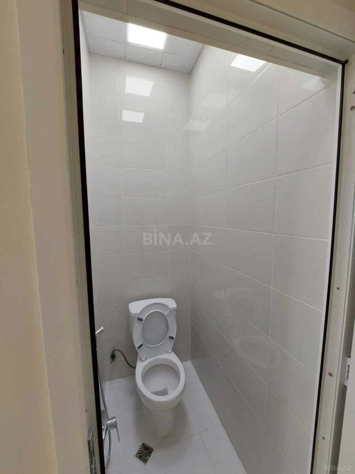 Kirayə verilir 7 otaqlı ofis 170 m²