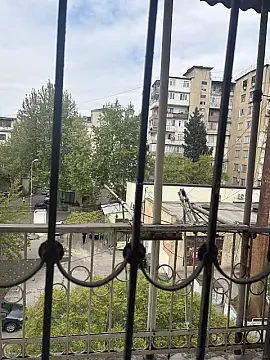 Kirayə verilir 2 otaqlı mənzil 45 m²
