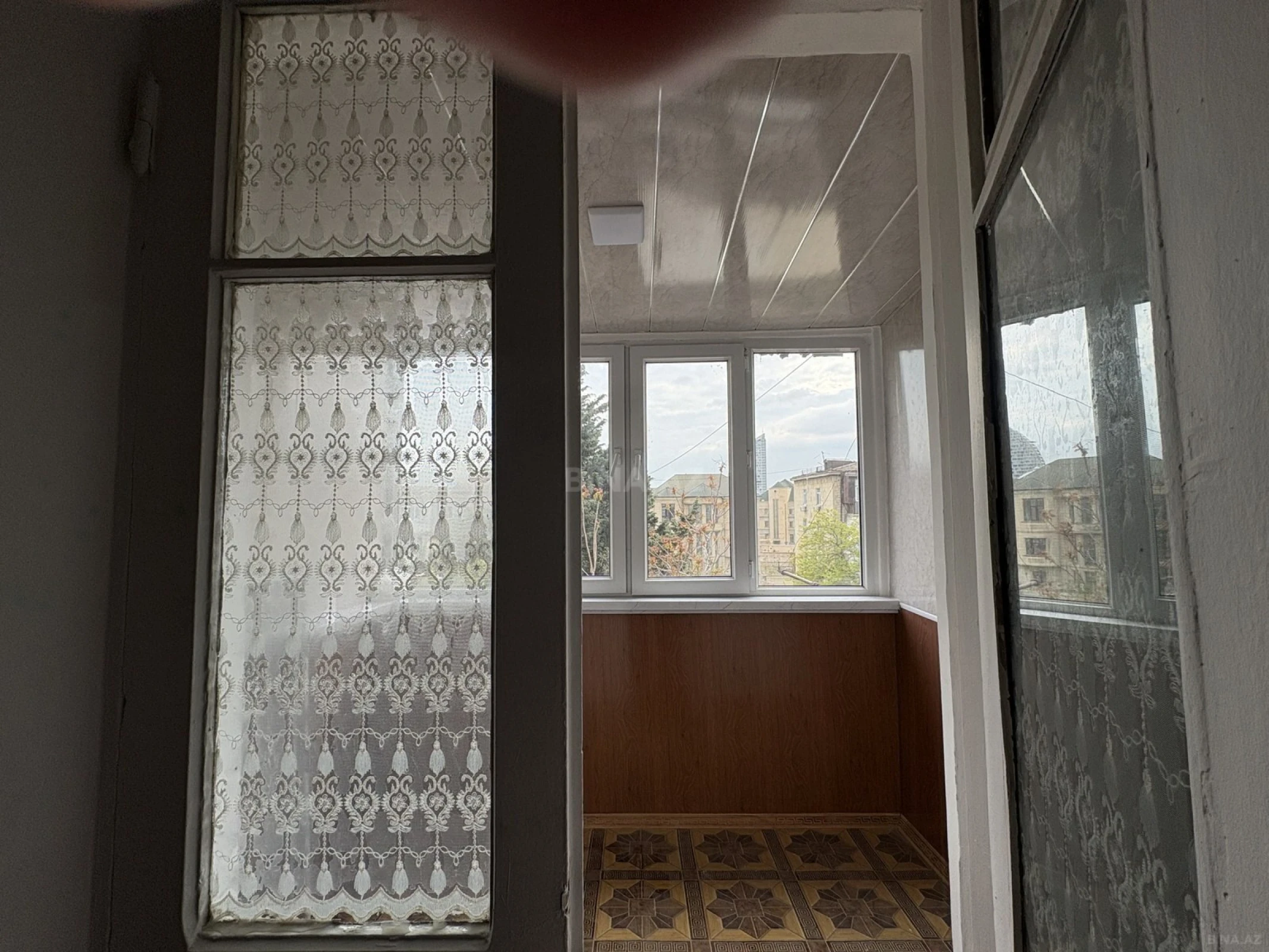 Kirayə verilir 2 otaqlı mənzil 45 m²