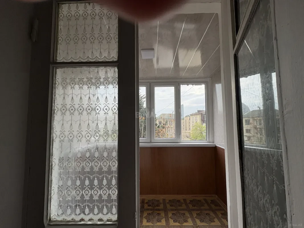 Kirayə verilir 2 otaqlı mənzil 45 m²