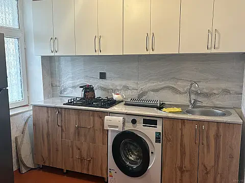 Kirayə verilir 2 otaqlı mənzil 45 m² — Bakı, Nərimanov 2 otaq 45.00 m²