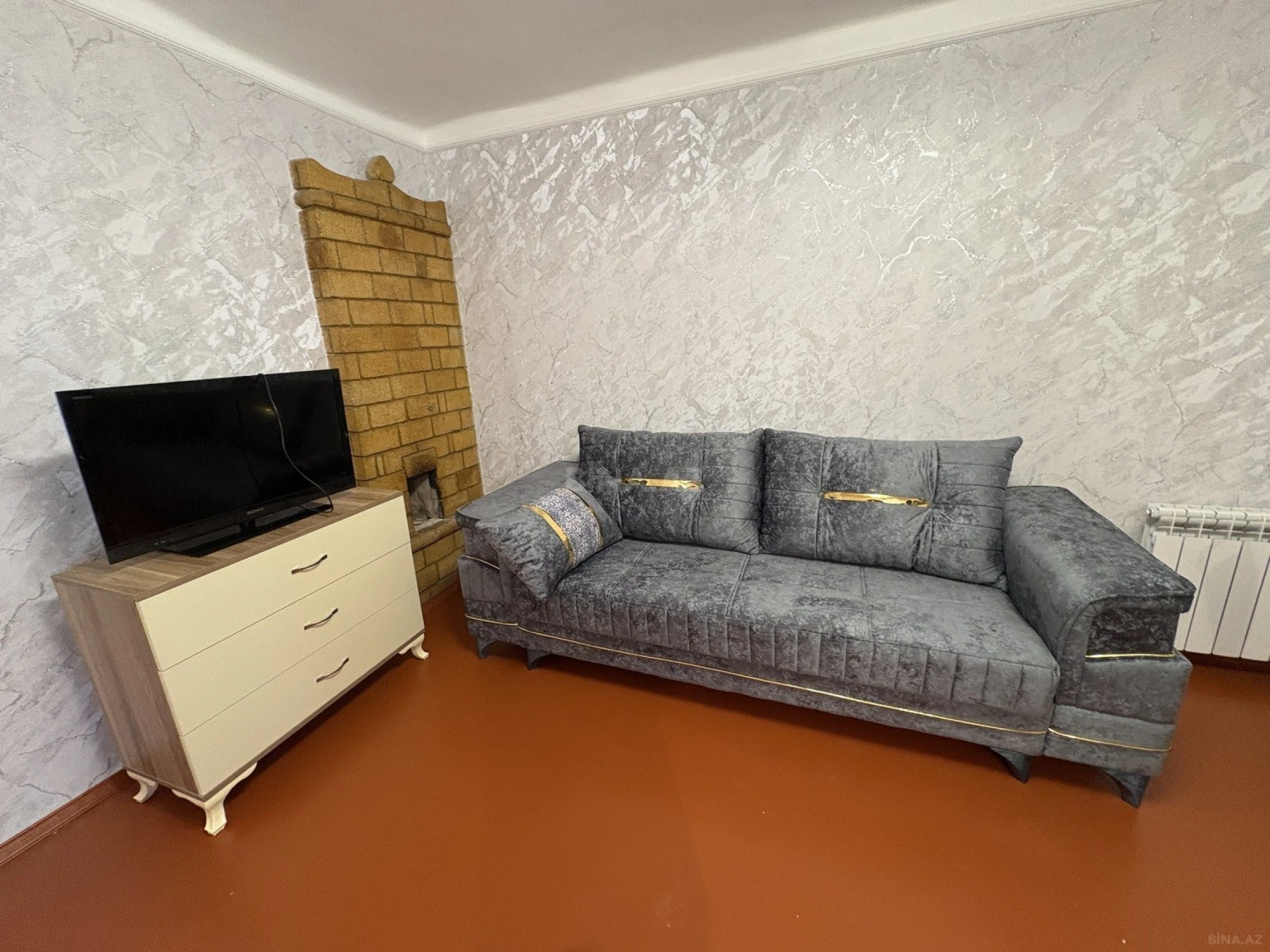 Kirayə verilir 2 otaqlı mənzil 45 m²