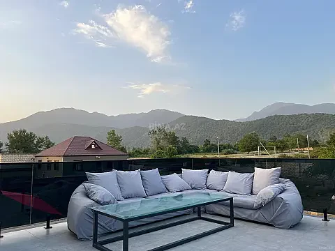 Kirayə verilir 3 otaqlı həyət evi 800 m² — Qəbələ 3 otaq 800.00 m²