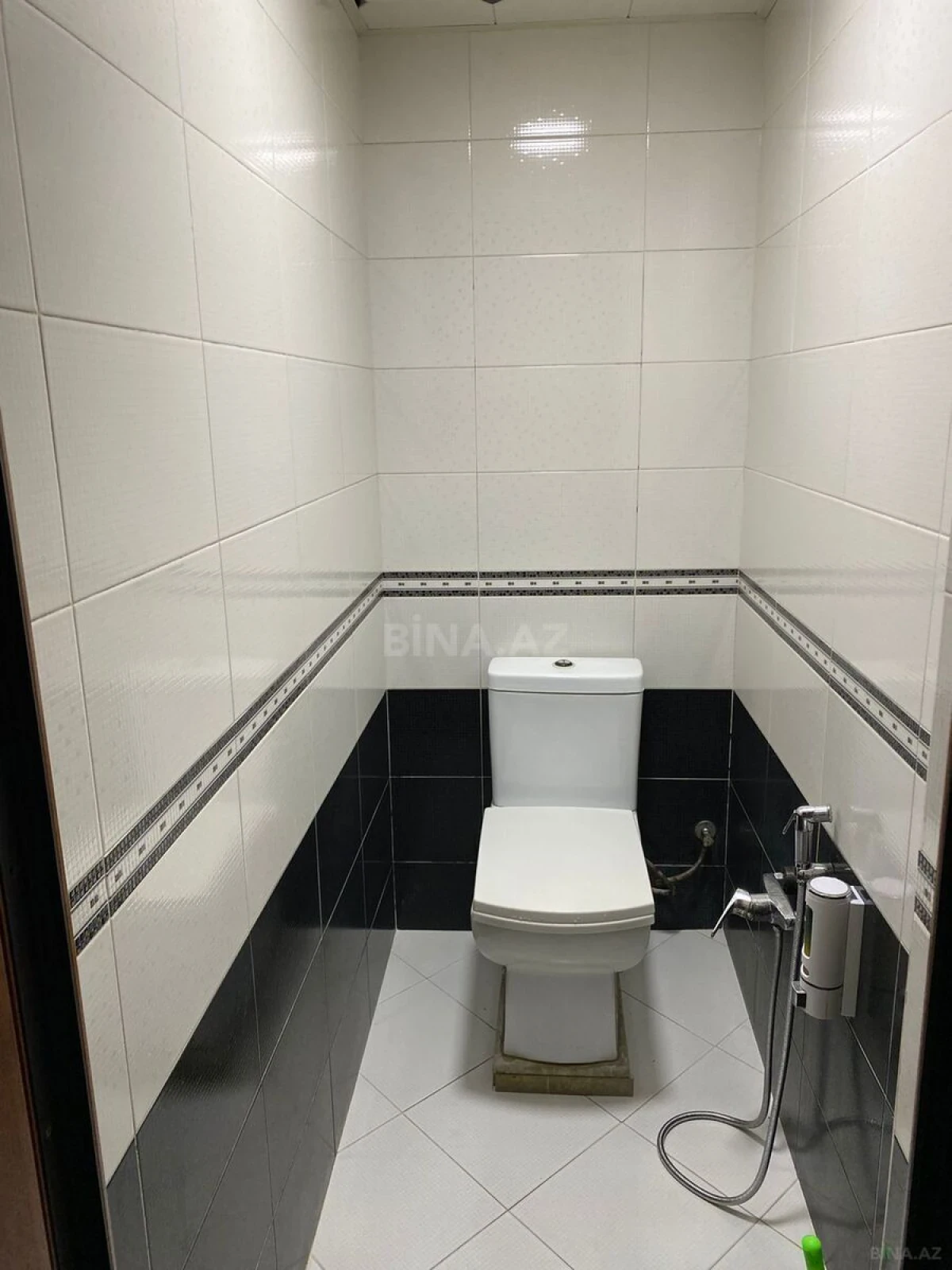 Satılır 5 otaqlı həyət evi 160 m²