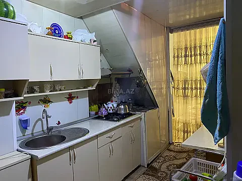 Satılır 5 otaqlı həyət evi 160 m²