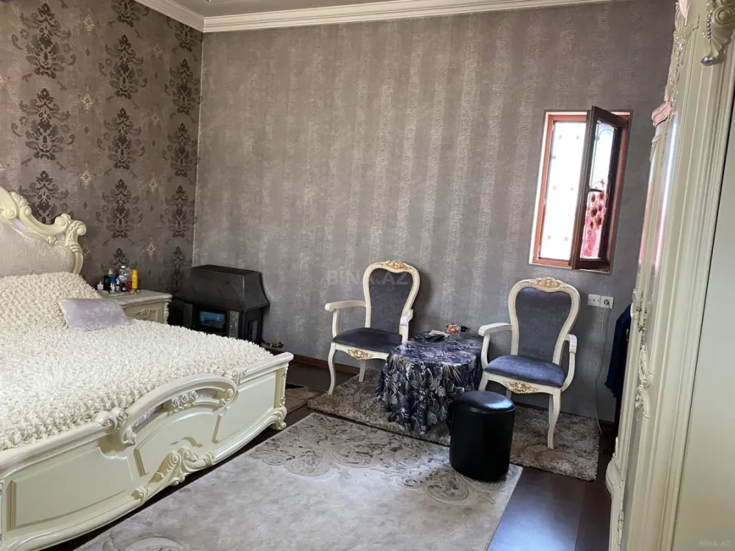 Satılır 5 otaqlı həyət evi 160 m²
