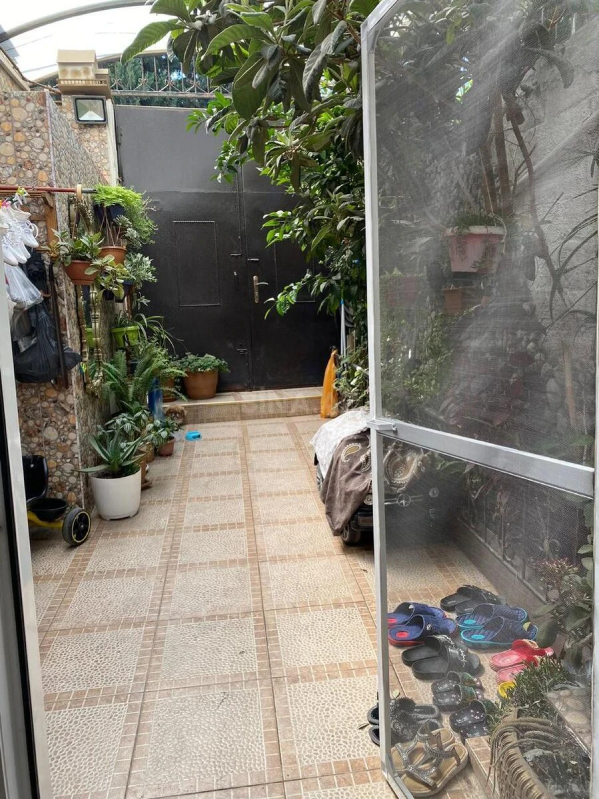 Satılır 5 otaqlı həyət evi 160 m²